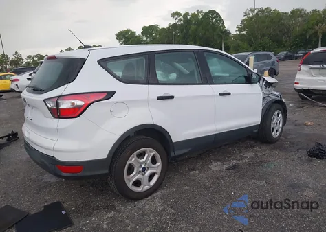 2018 Ford Escape S из США, поврежденный, VIN 1FMCU0F77JUC24698